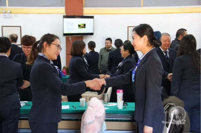 银行网点服务礼仪实训